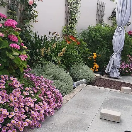 Hébergement de vacances Jolie Maison Au Calme - 300m De La - Terrasse - Barbecue *