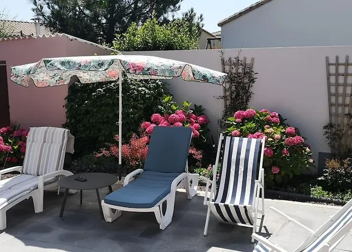 Jolie Maison Au Calme - 300m De La - Terrasse - Barbecue Saint-Michel-Chef-Chef